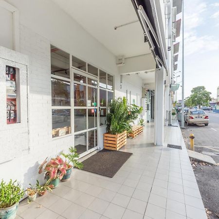 White Loft Hotel Malacca Exterior foto