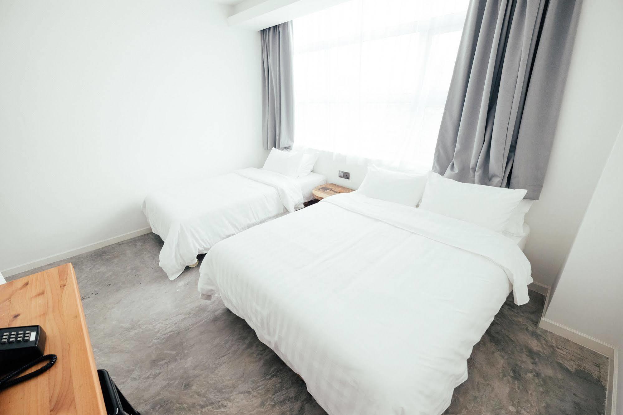 White Loft Hotel Malacca Exterior foto